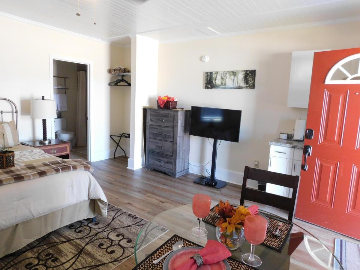 Lawrence Village Bed And Breakfast 스와니스버러 외부 사진